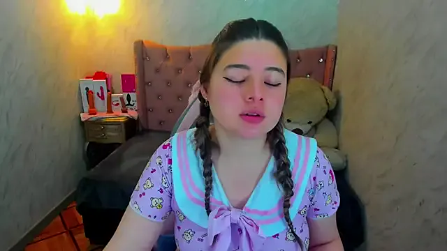 Freechat Lianngrace on StripChat