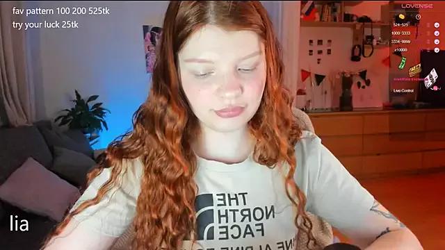 lil_lia from StripChat