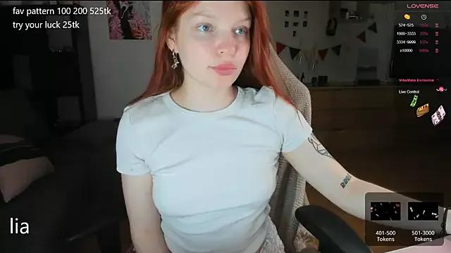 lil_lia from StripChat