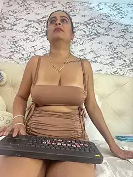 Lili__taylor from StripChat