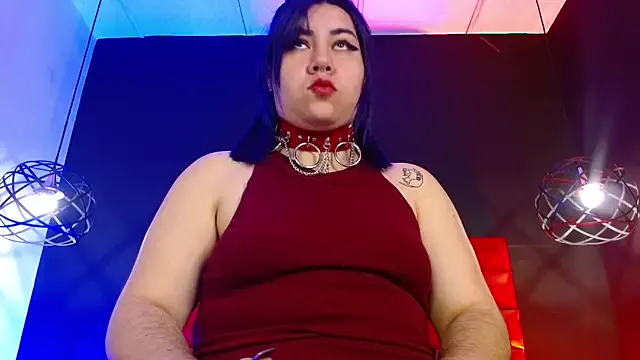 Lilih_golden on StripChat 