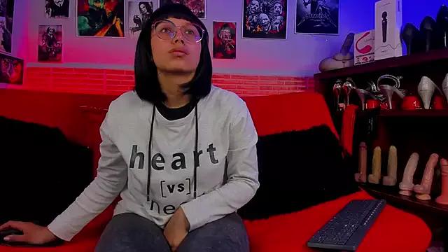 lilith-deveraux from StripChat