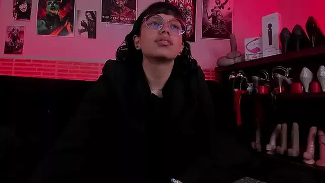 lilith-deveraux from StripChat