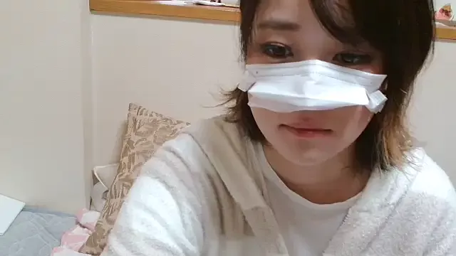 Offline liliyRiSAcha-n on StripChat