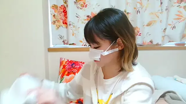 Offline liliyRiSAcha-n on StripChat