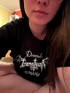 liloush__ on StripChat 