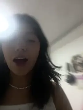 Offline LiLy_kIndly on StripChat