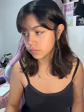 Offline LiLy_kIndly on StripChat