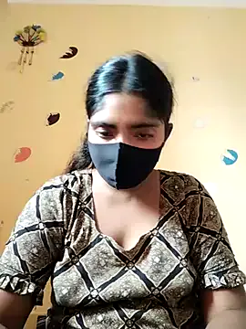 Offline Lina-Rose on StripChat