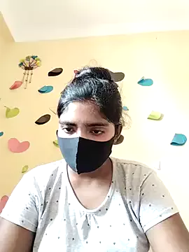 Offline Lina-Rose on StripChat