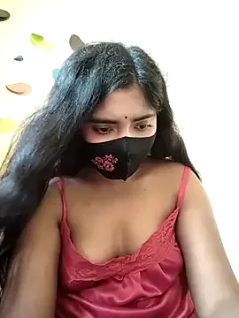 Offline Lina-Rose on StripChat