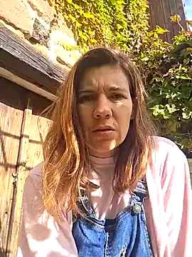 Offline Lina_lou4 on StripChat