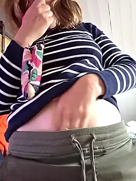 Offline Lina_lou4 on StripChat