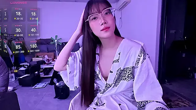 Linbaibai on StripChat