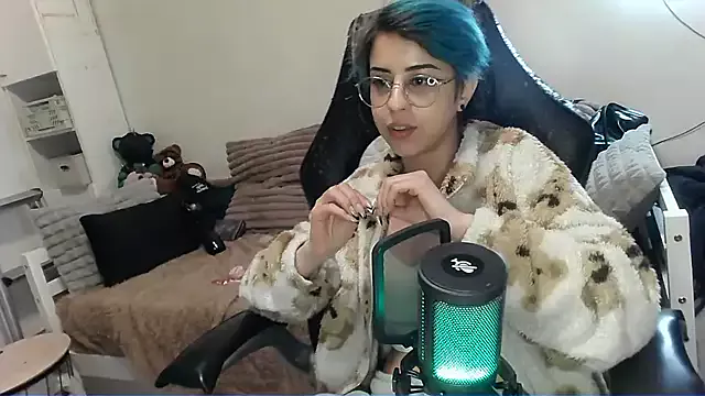 Offline LisandreLaVenale on StripChat