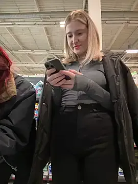 littlebitchesss — SHOW BOOBS IN PUBLIC