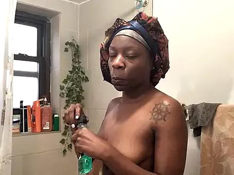 littyleesh1 from StripChat