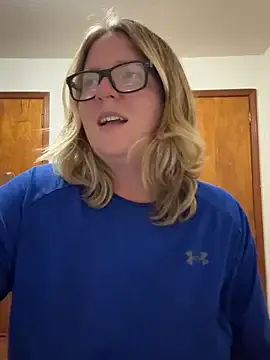 Offline Lizzyloo on StripChat