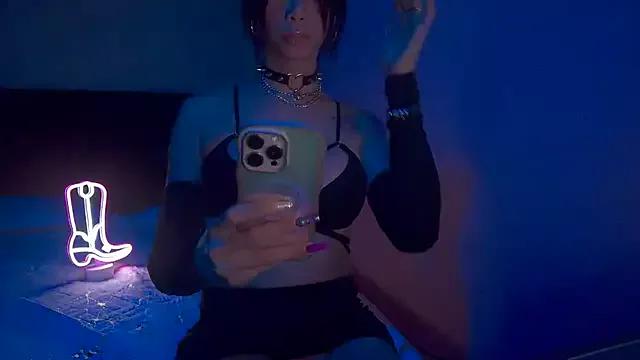 lolateton from StripChat