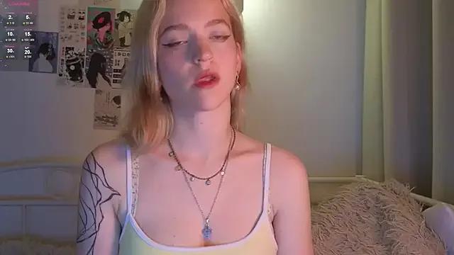 lolly_pie from StripChat