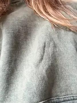 Lolykush from StripChat is Freechat