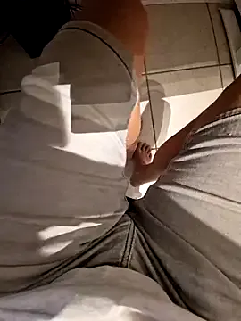 Offline Lorent6969 on StripChat