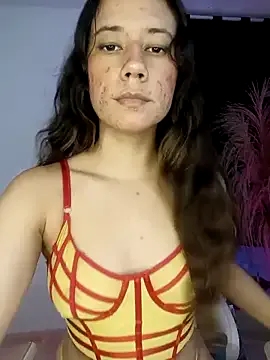 Offline lovely_kitt on StripChat