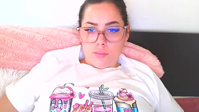 Offline LovelyJulliette on StripChat