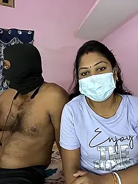 Offline Lovlycouple1 on StripChat