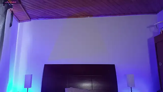 luccycollins_ on StripChat