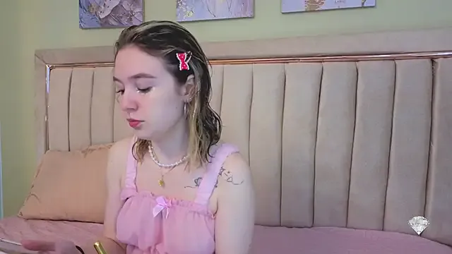 Lucia_Copper on StripChat