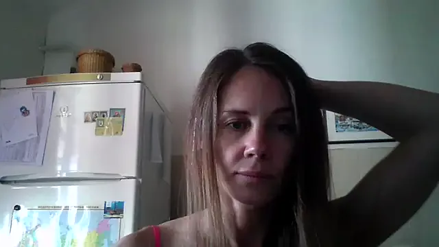 Offline LucieMack on StripChat