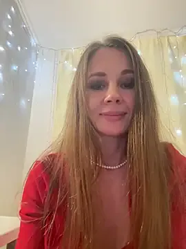 Offline LucieMack on StripChat