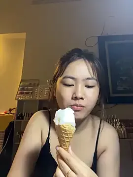 Offline Lucky-nice202 on StripChat