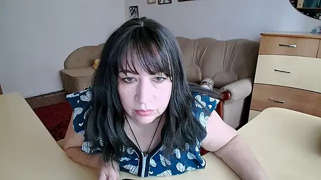 Offline Lucretia_Goldi_ on StripChat