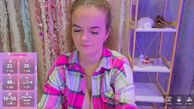 Offline Luisa_Rosee on StripChat