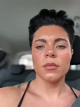 Offline LukeLouHarvey on StripChat