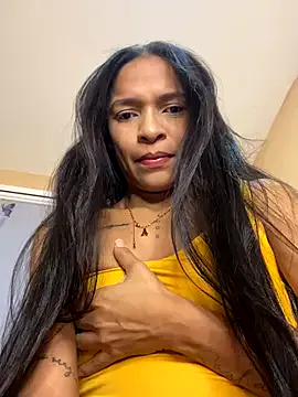 Offline Luna025 on StripChat