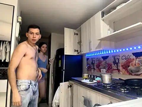 Offline lunitayliam on StripChat