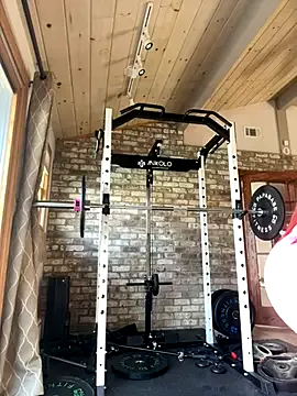 Freechat LushianaFitness on StripChat