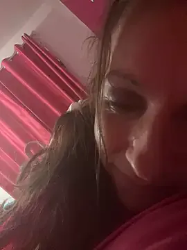 Lwhite1 on StripChat
