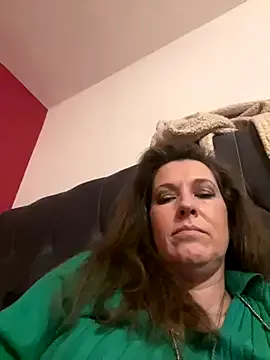 Lwhite1 on StripChat