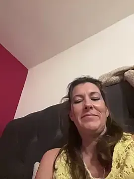 Lwhite1 on StripChat