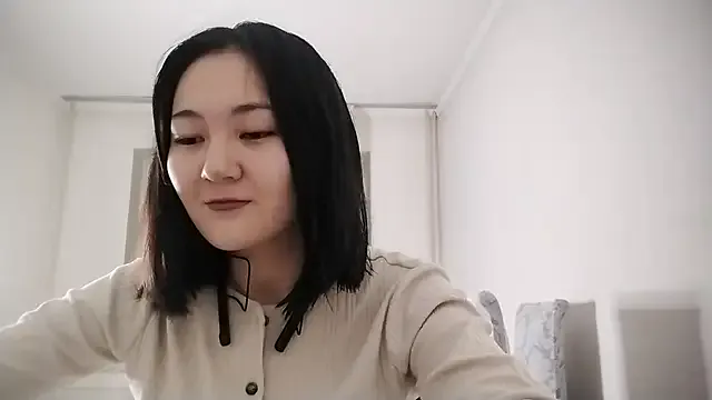 Lyndasilk on StripChat