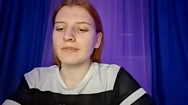 LynteriLain on StripChat