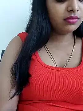 Maahhii_2 from StripChat