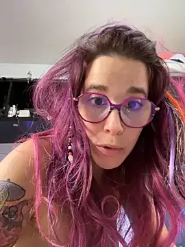 Offline MagdalenaMedusa on StripChat