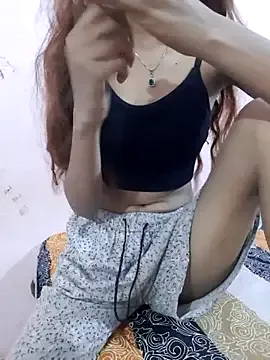 Offline Mahira568 on StripChat