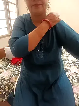 Offline Mahira_sharma01 on StripChat