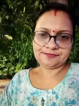 Offline Mahira_sharma01 on StripChat